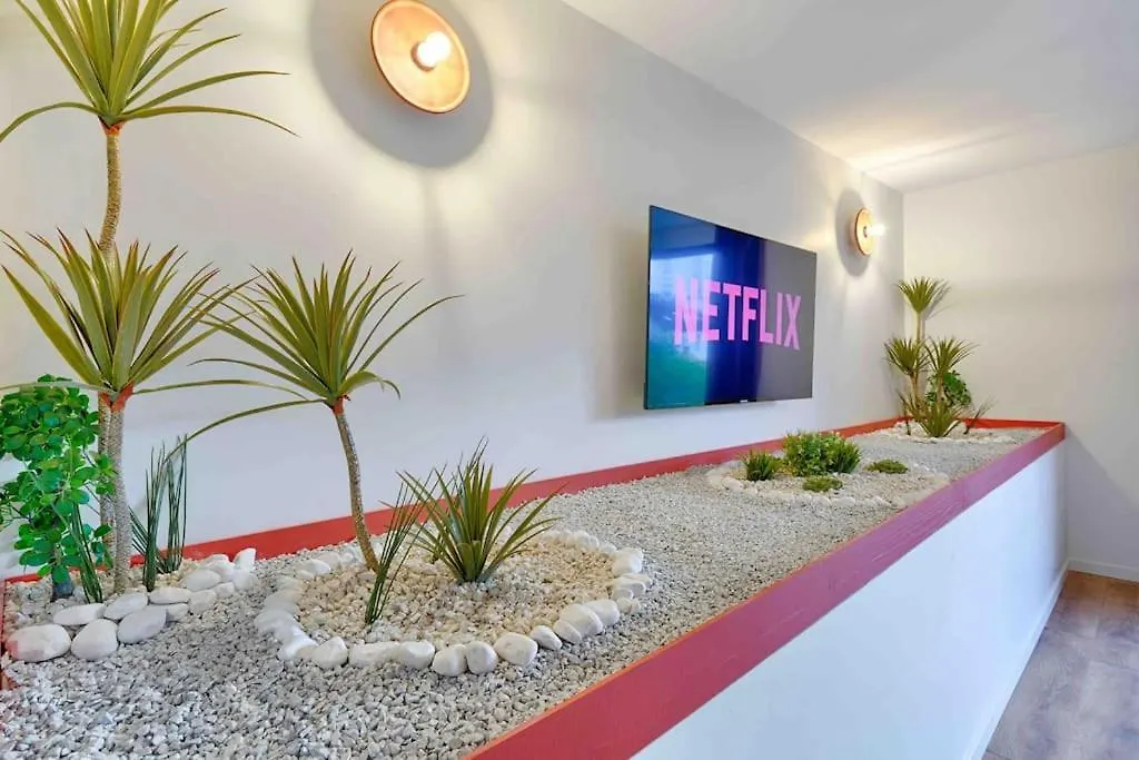 Apartment Welcome To Terracotta Alfortville